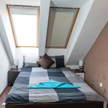 Global Living - Gozsdu - Kazinczy - Center Apartment Budapest Exterior photo
