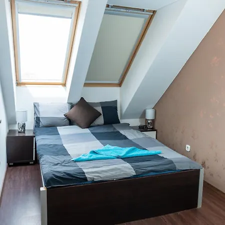 Global Living - Gozsdu - Kazinczy - Center Apartment Budapest Exterior photo