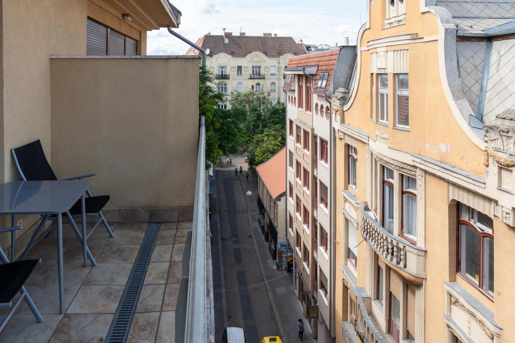 Global Living - Gozsdu - Kazinczy - Center Budapest